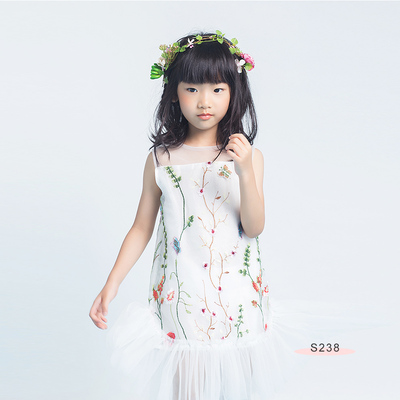 S238 Floral Emb Dress White